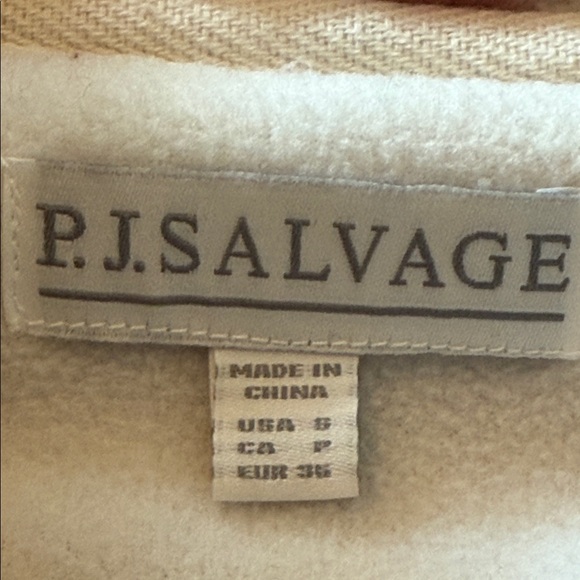 Aztec Shacket by PJ Salvage Women's Geometric Teddy Jacket - Picture 4 of 4